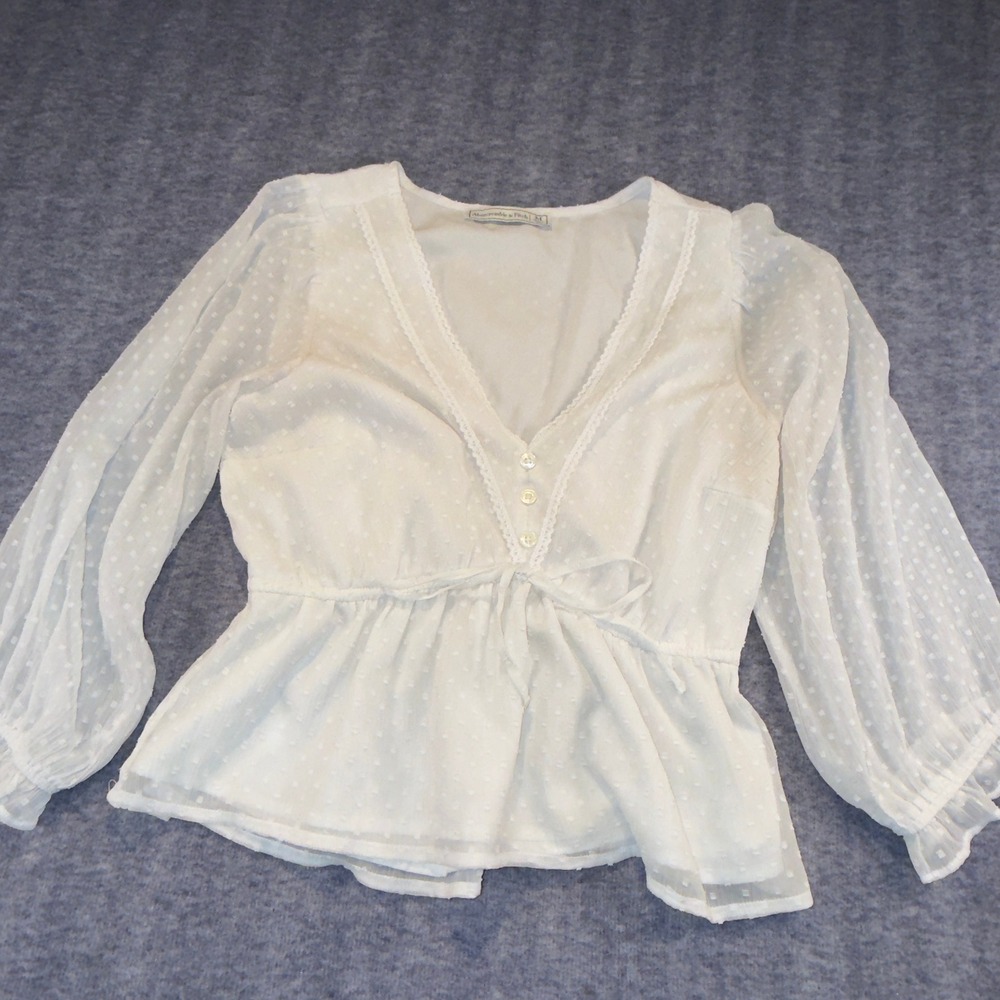 Abercrombie & Fitch White Clip Dot V-Neck Peplum Blouse Long Sleeve Size M